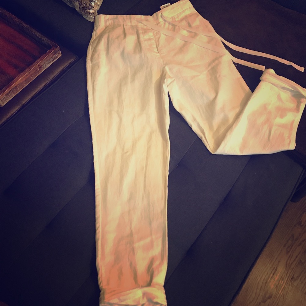 White high waisted pants